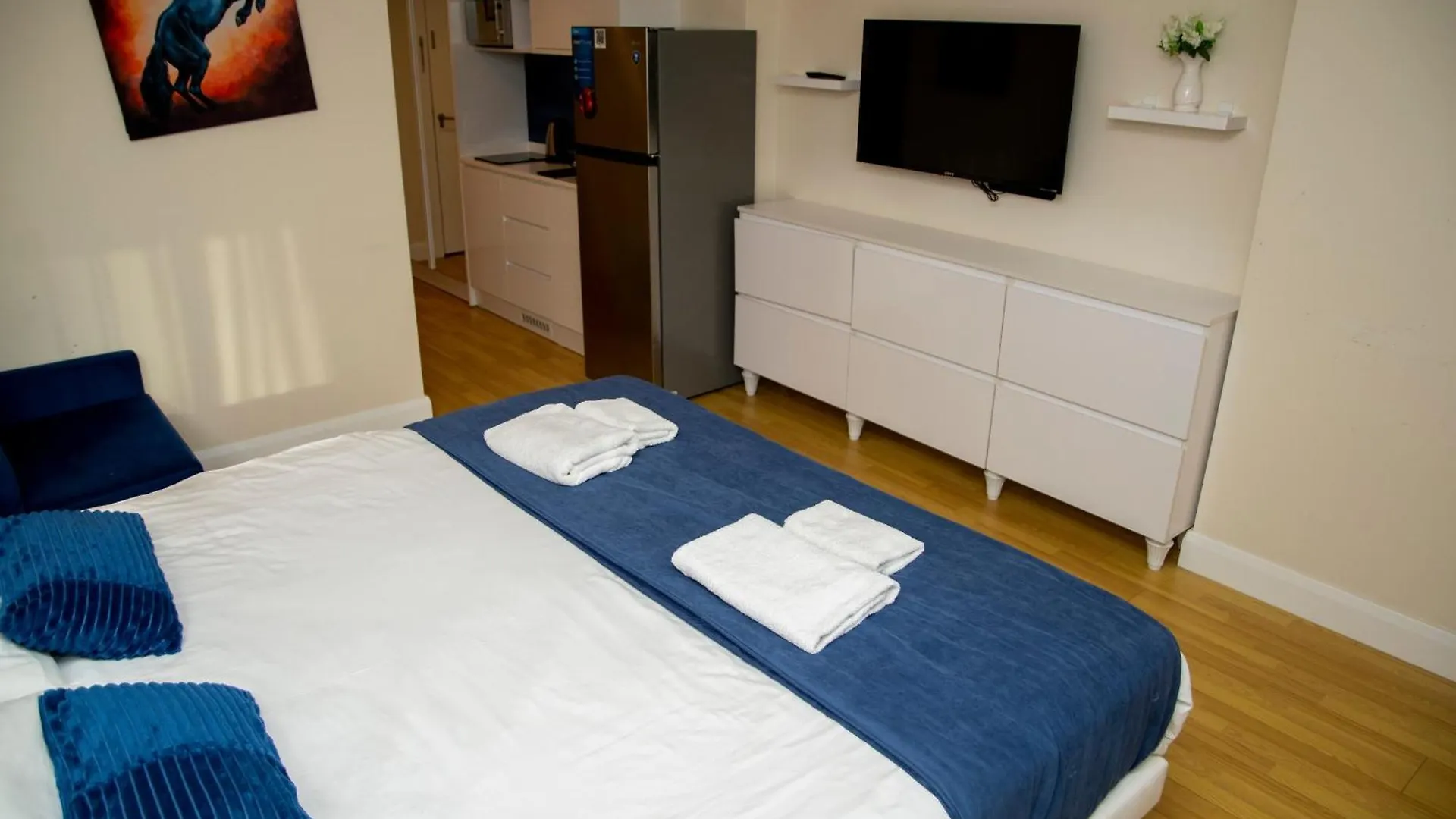 Apart Hotel Batumi Sea-View Resort N3 5*,  Georgia