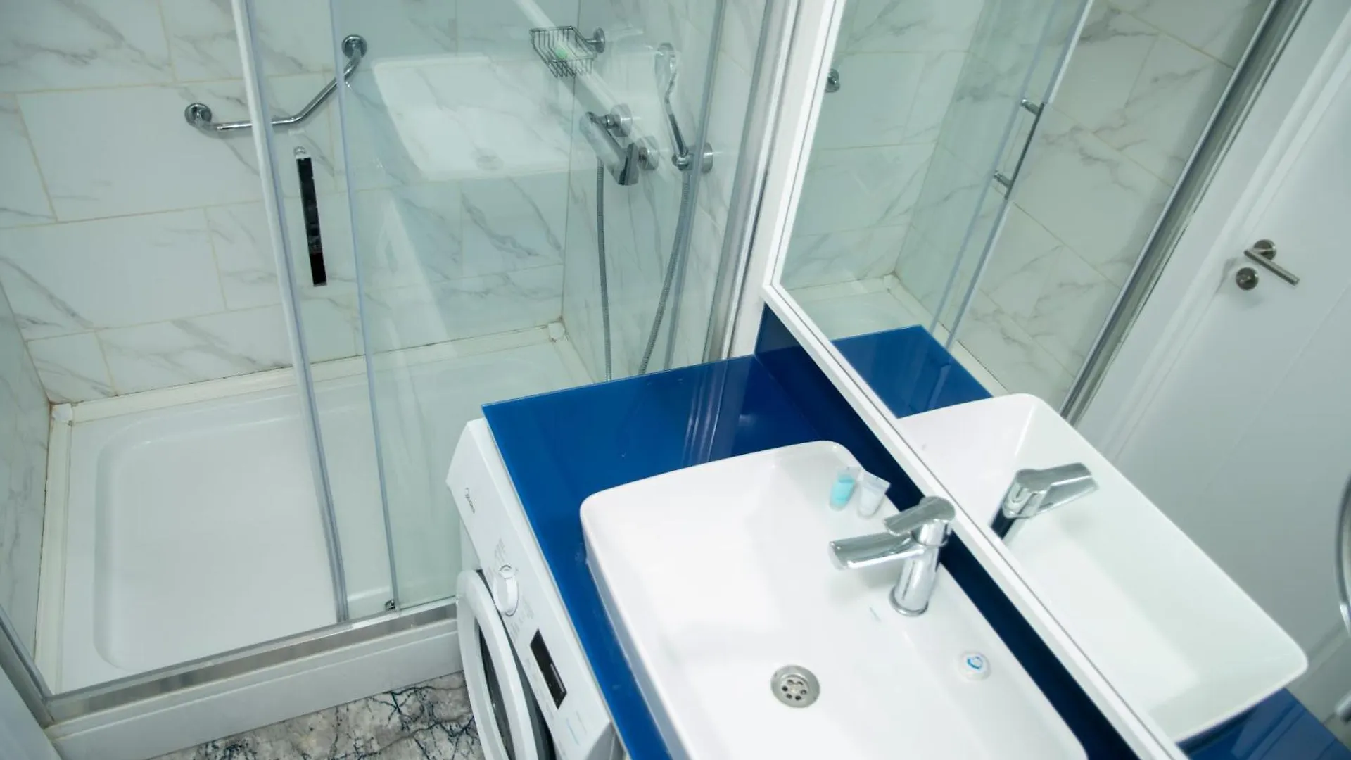 Apart Hotel Batumi Sea-View Resort N3